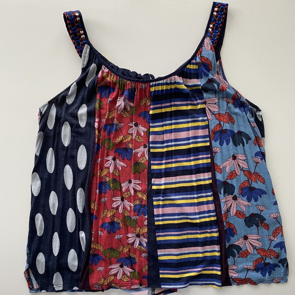 Anthro Tank size XL